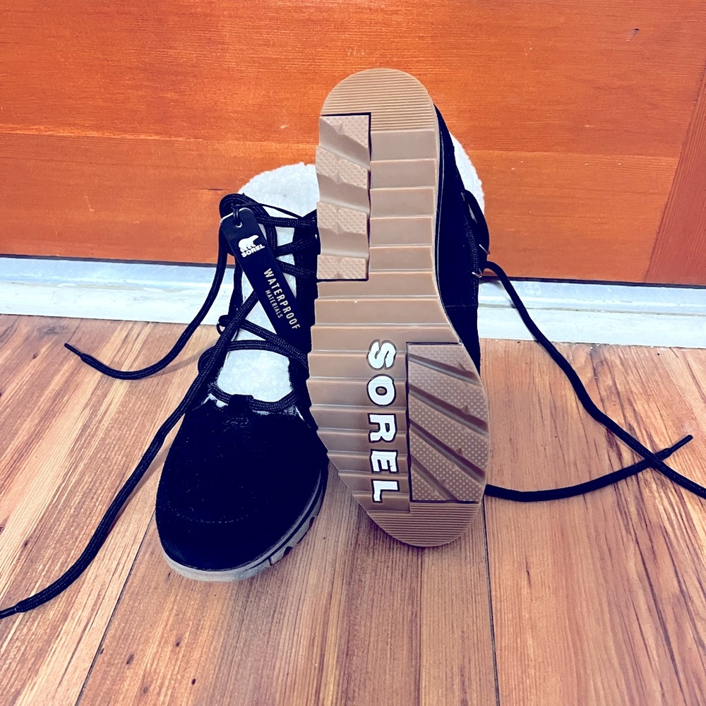 Sorel Sherpa Harlow Booties size 7